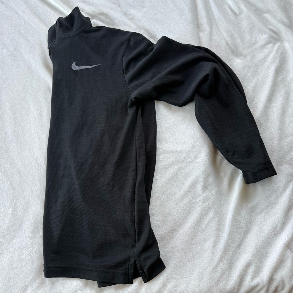 Nike men’s Black long sleeve Quarter Zip Pullover small dri-fit - Picture 9 of 9